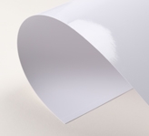 Papier pelliculé effet brillance 350g